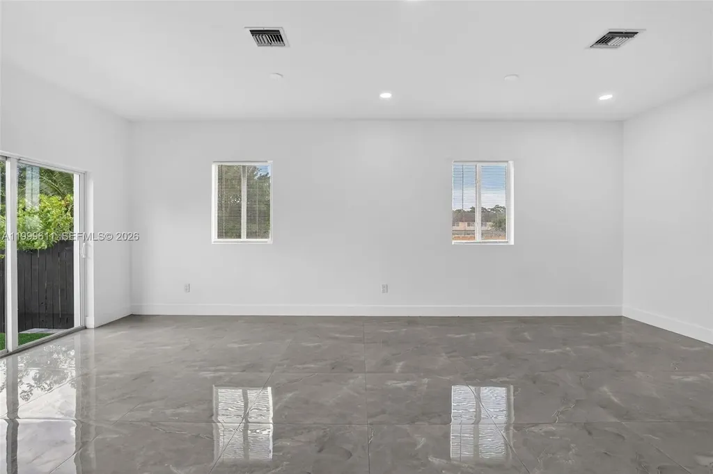 655 NW 24 Avenue Fort Lauderdale FL 33311
