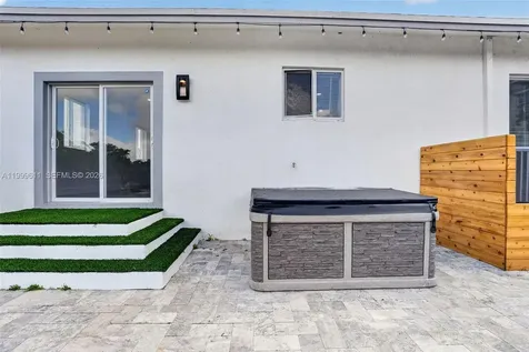 655 NW 24 Avenue Fort Lauderdale FL 33311