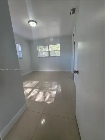 2832 SW 37th Avenue Miami FL 33133