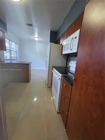 2832 SW 37th Avenue Miami FL 33133