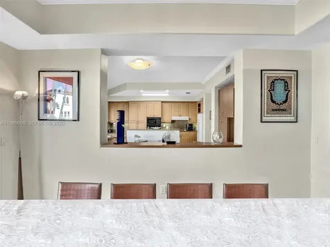 20780 NE 32nd Avenue Aventura FL 33180