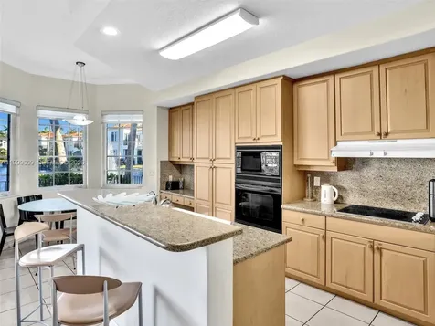 20780 NE 32nd Avenue Aventura FL 33180