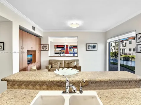 20780 NE 32nd Avenue Aventura FL 33180