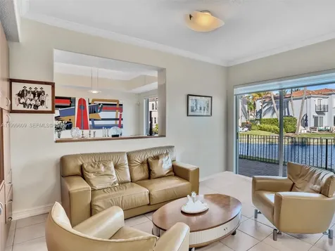 20780 NE 32nd Avenue Aventura FL 33180