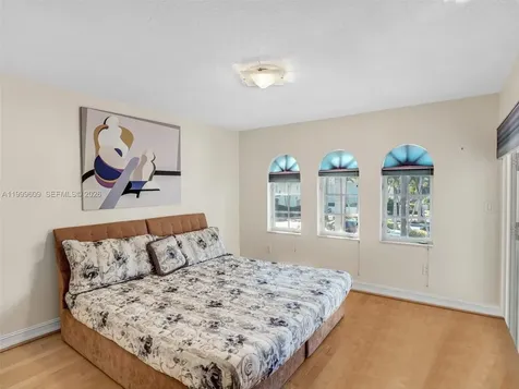 20780 NE 32nd Avenue Aventura FL 33180