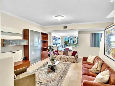 20780 NE 32nd Avenue Aventura FL 33180