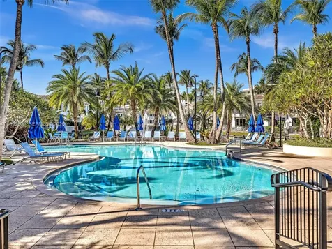 20780 NE 32nd Avenue Aventura FL 33180