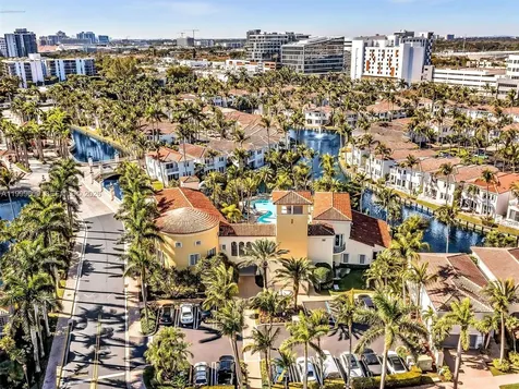 20780 NE 32nd Avenue Aventura FL 33180