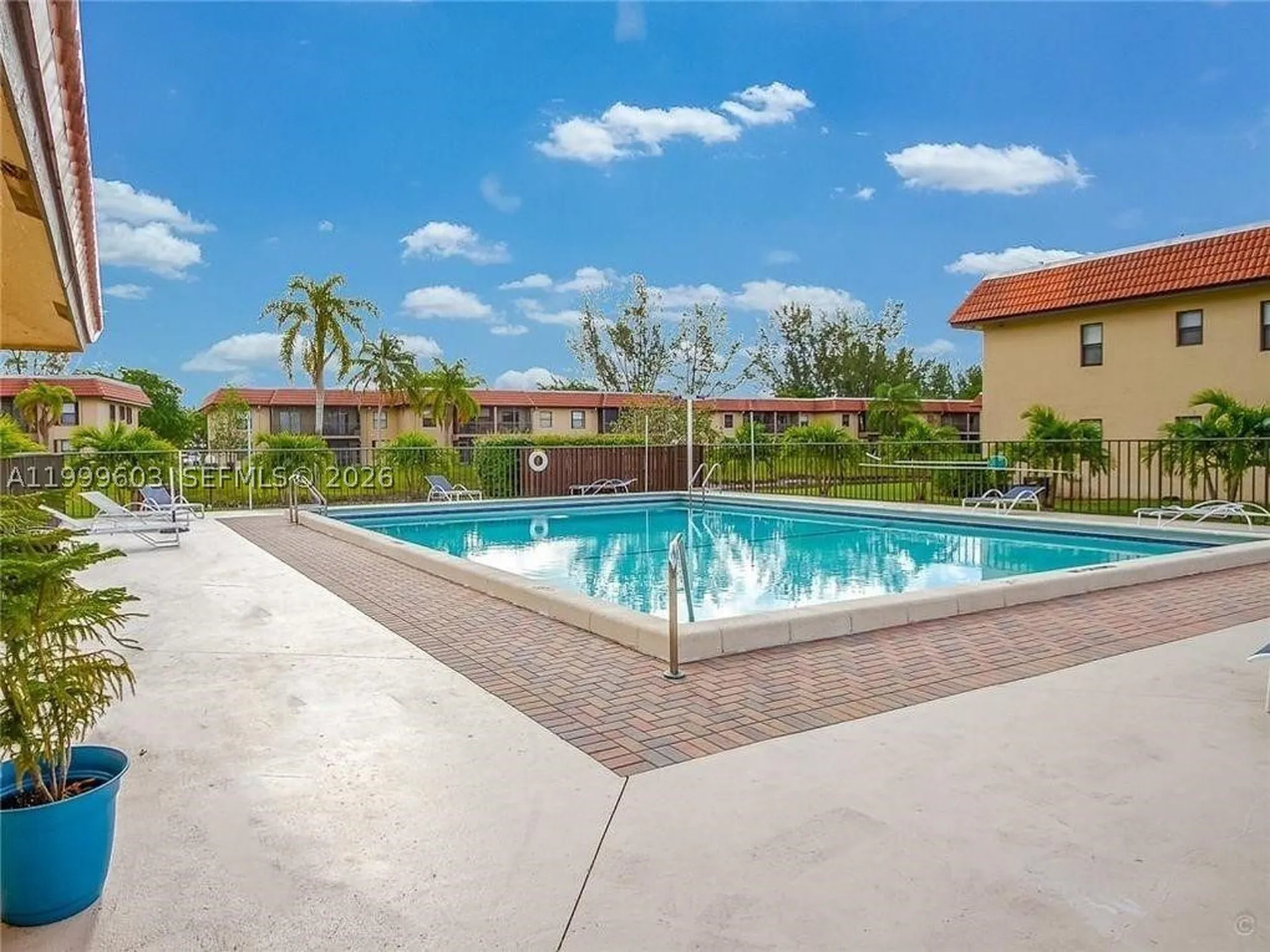 21904 Lake Forest Circle Boca Raton FL 33433