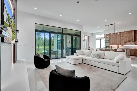 17073 Cappuccino Way Boca Raton FL 33496