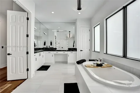 17073 Cappuccino Way Boca Raton FL 33496