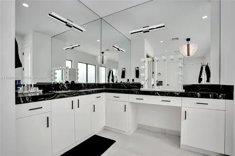 17073 Cappuccino Way Boca Raton FL 33496