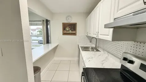 17650 NW 68th Avenue Hialeah FL 33015