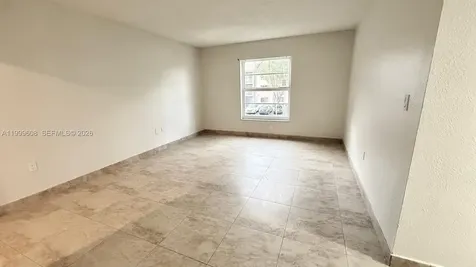 17650 NW 68th Avenue Hialeah FL 33015