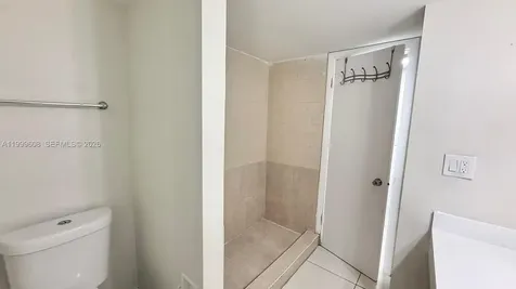 17650 NW 68th Avenue Hialeah FL 33015