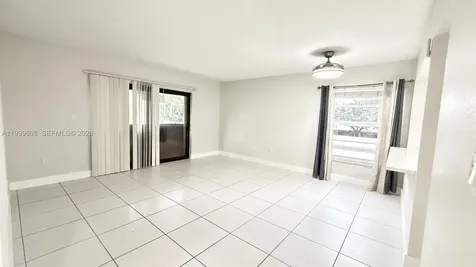 17650 NW 68th Avenue Hialeah FL 33015