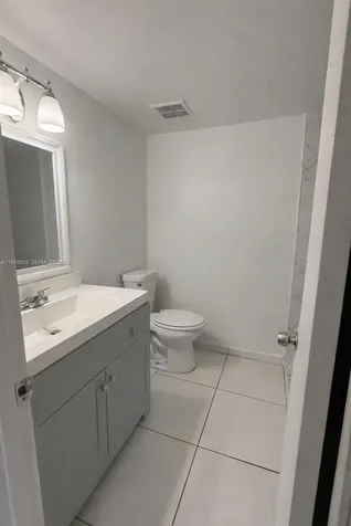 17650 NW 68th Avenue Hialeah FL 33015