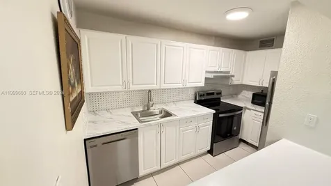 17650 NW 68th Avenue Hialeah FL 33015