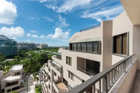 201 Crandon Boulevard Key Biscayne FL 33149