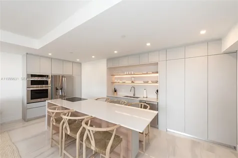 201 Crandon Boulevard Key Biscayne FL 33149