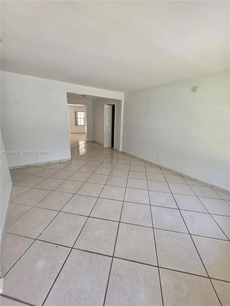 5720 Douglas Street Hollywood FL 33021