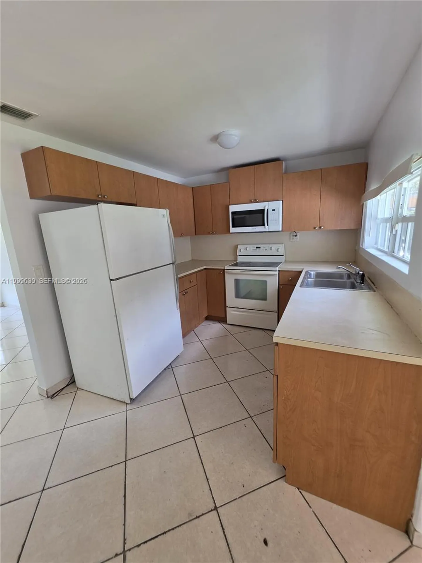5720 Douglas Street Hollywood FL 33021