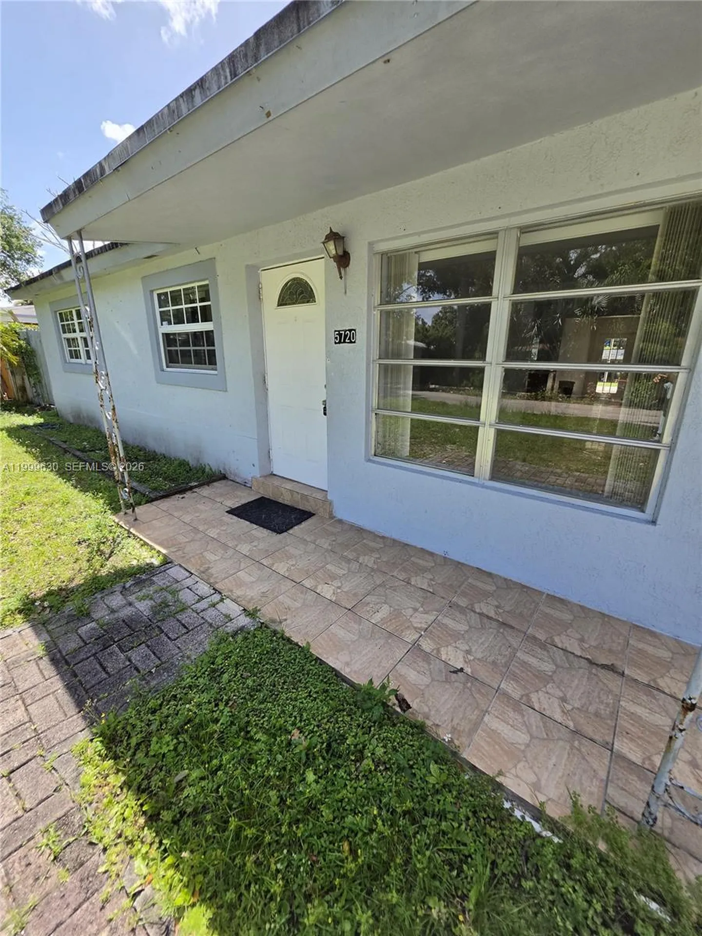 5720 Douglas Street Hollywood FL 33021