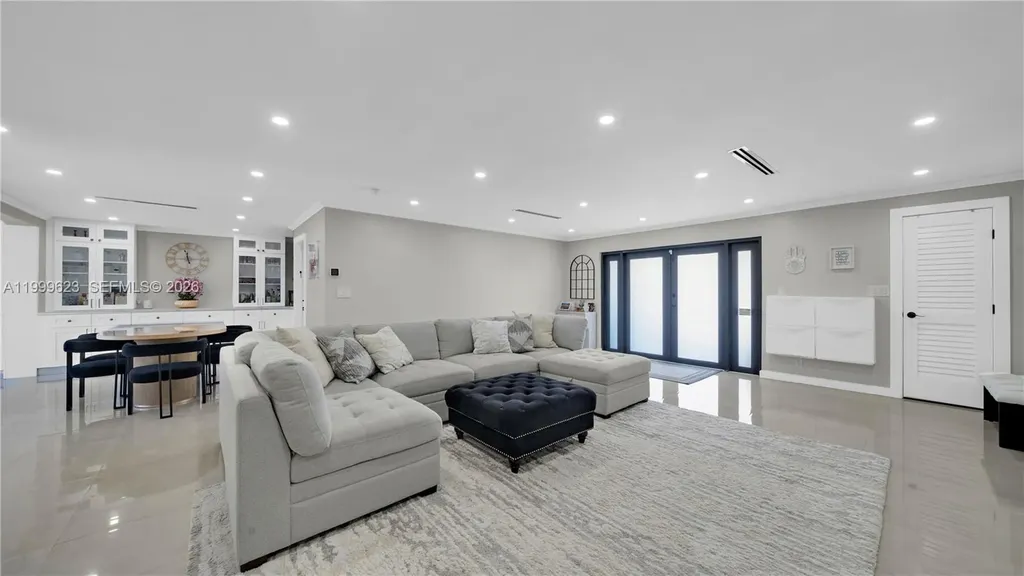5316 Jackson Street Hollywood FL 33021