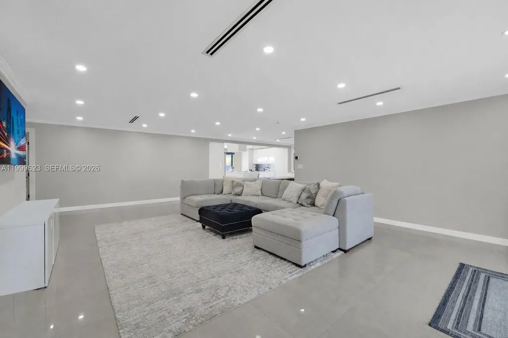 5316 Jackson Street Hollywood FL 33021
