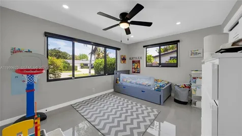 5316 Jackson Street Hollywood FL 33021
