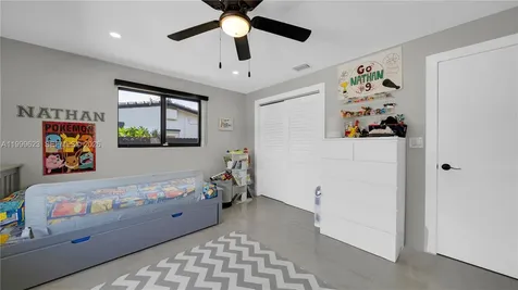 5316 Jackson Street Hollywood FL 33021