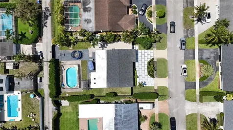 5316 Jackson Street Hollywood FL 33021