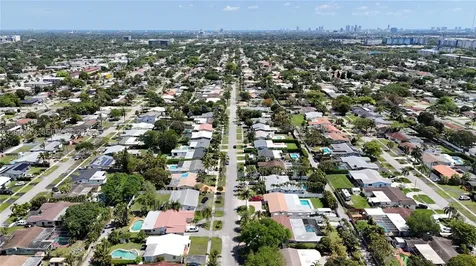 5316 Jackson Street Hollywood FL 33021