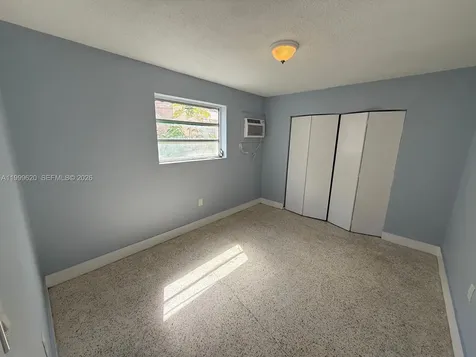 1646 NW 2nd Street Miami FL 33125