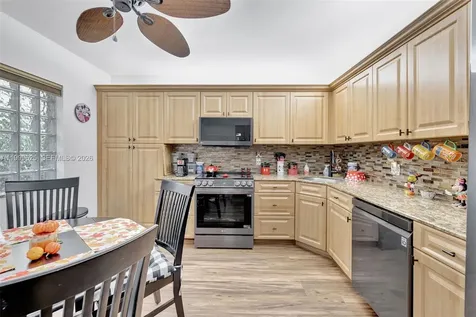 4350 NW 30th Street Coconut Creek FL 33066