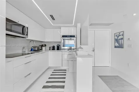 6301 Collins Avenue Miami Beach FL 33141