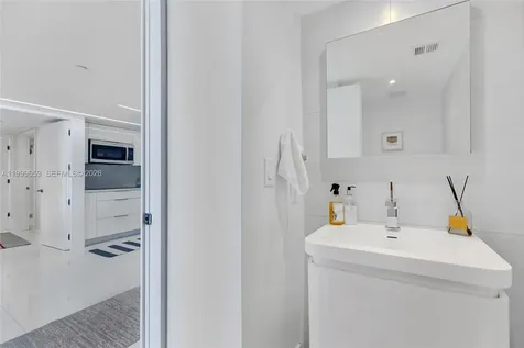 6301 Collins Avenue Miami Beach FL 33141