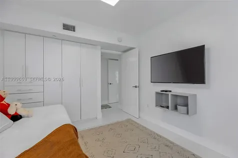 6301 Collins Avenue Miami Beach FL 33141