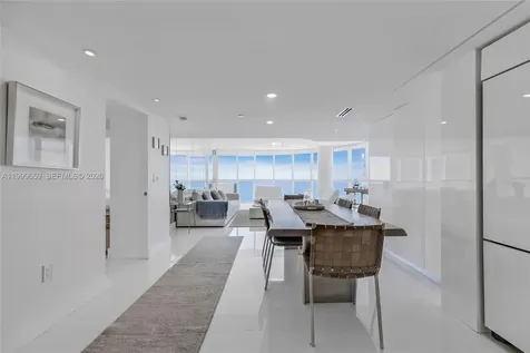 6301 Collins Avenue Miami Beach FL 33141