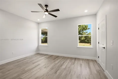 1313 Blue Heron Drive Sebring FL 33876