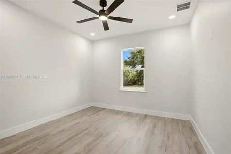 1313 Blue Heron Drive Sebring FL 33876