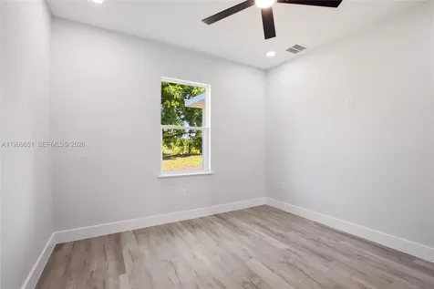 1313 Blue Heron Drive Sebring FL 33876