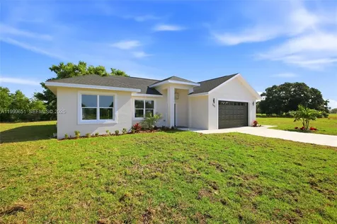 1313 Blue Heron Drive Sebring FL 33876