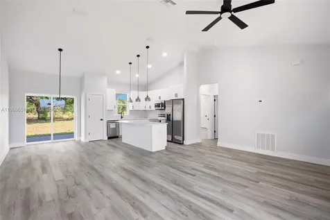 1313 Blue Heron Drive Sebring FL 33876