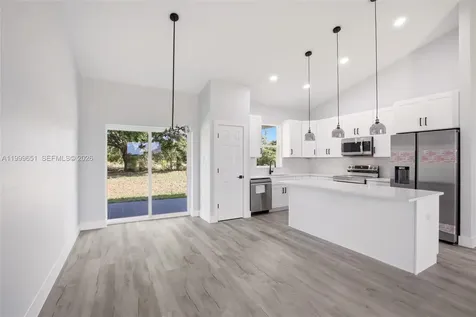 1313 Blue Heron Drive Sebring FL 33876