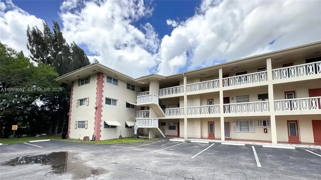 4770 NW 10th Court Plantation FL 33313