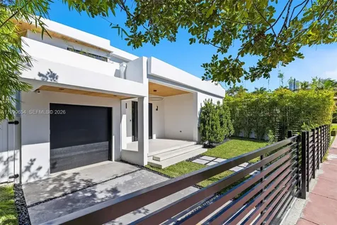 325 W 63rd Street Miami Beach FL 33141