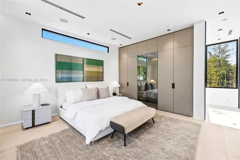 325 W 63rd Street Miami Beach FL 33141