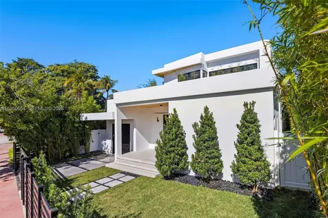 325 W 63rd Street Miami Beach FL 33141