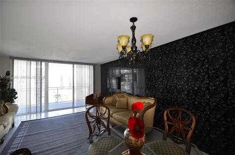 2030 S Ocean Drive Hallandale Beach FL 33009